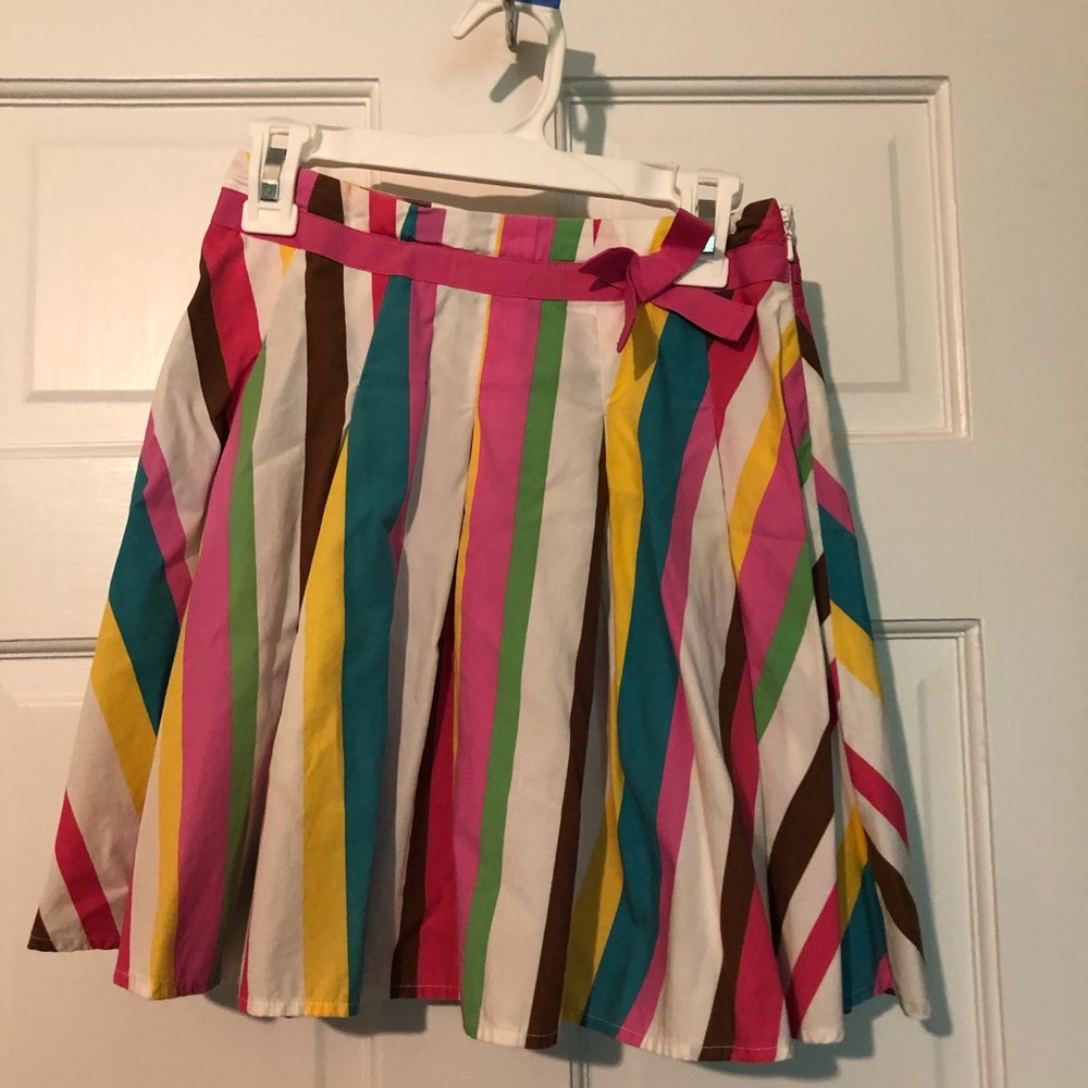 Children’s rainbow skirt! Size 5-6 Y
